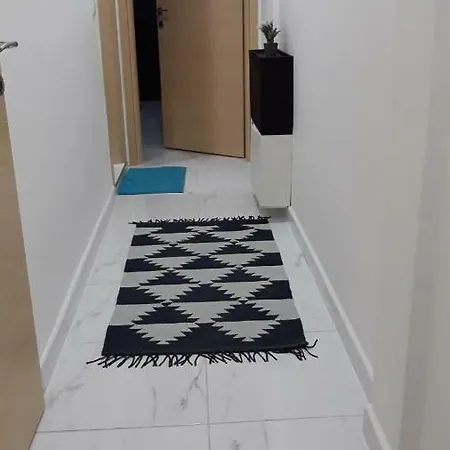Apartment Impress